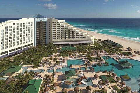 Privater Shuttle in Flughafen Cancún und Iberostar Selection Cancún