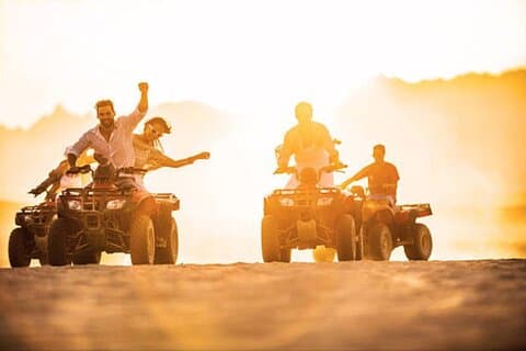 Morgen eller ettermiddag Quad Safari gratis transfer i Hurghada