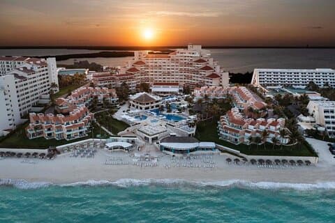 Aeroporto de Cancún e traslado particular Wyndham Grand Cancun