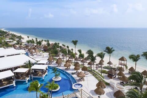 Navetta privata per l'aeroporto di Cancun e l'eccellenza Playa Mujeres