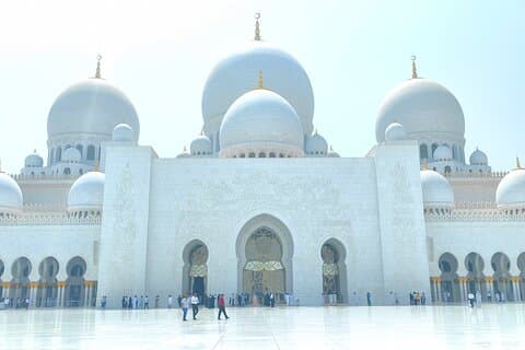 Full Day Shared Tour to Abu Dhabi City