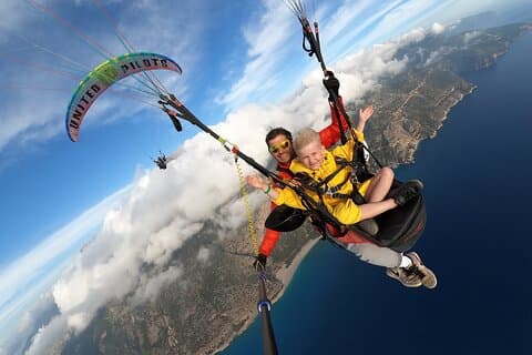 Paragliding-Erlebnis in Ölüdeniz