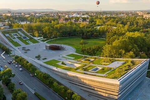 Standard Heroes' Square Privat rundtur