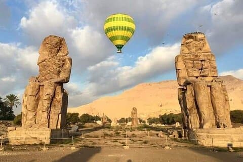 Safaga:Luxor 2 Days Tour including Felucca ride and Queens Valley