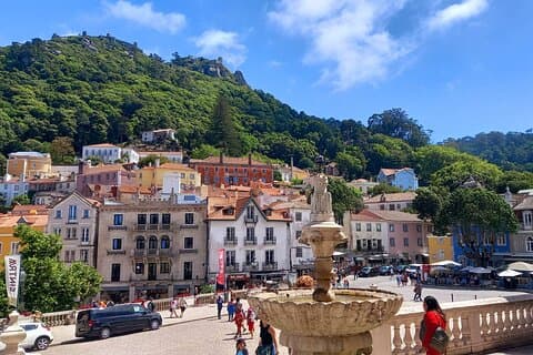 Privétour van een halve dag door Sintra, inclusief een bezoek aan het dorp Reis.