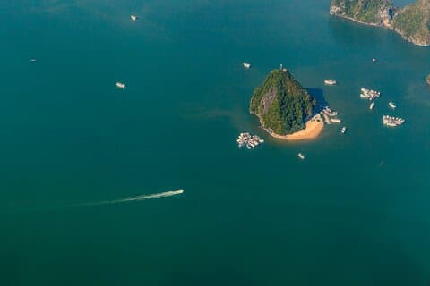 Private Yacht Experience at Halong Bay: Sunset, Kayaking,Swimming