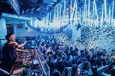 Barcelona Party Tour | 4 uur ervaring | Club Entry