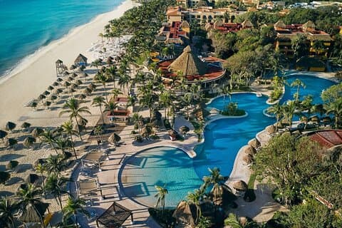 Privater Shuttle zum Flughafen Cancun und Iberostar Tucan