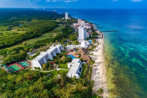 Privater Shuttle zum Flughafen Cancun und Meliá Cozumel