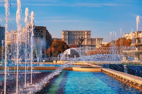 Giro turistico panoramico privato a Bucarest