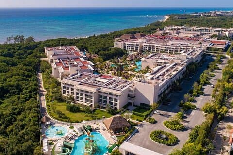 Navetta privata per l'aeroporto di Cancun e il Paradisus Playa del Carmen