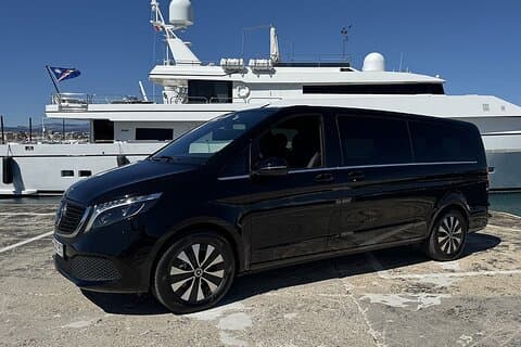 Luchthaventransfer: Stockholm naar luchthaven ARN per luxe busje