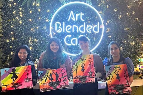 Clases de pintura y sorbos Brisbane: Arte acrílico, lienzo y vino