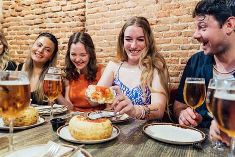 Madrid : Privéwandeling met tapas en wijnspijs in La Latina