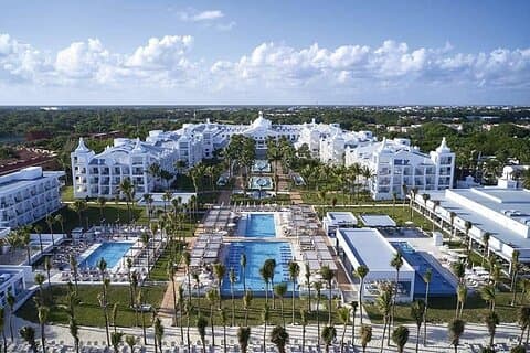 Navette privée de l'aéroport de Cancún et du Riu Palace Riviera Maya