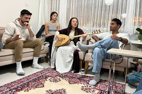 Privat kurdisk musiksession Istanbul - Ancient Music Dengbeji