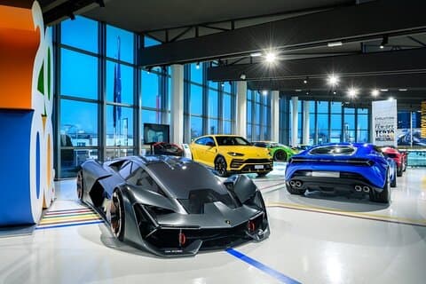 Bolonia Módena con entradas a los museos Lamborghini y Ferrari