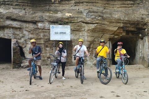 Yogya Hidden Gems Heritage Cykeltur