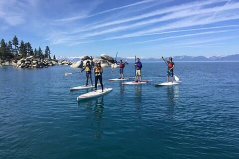 Alquiler de tabla de remo de 3 horas en South Lake Tahoe