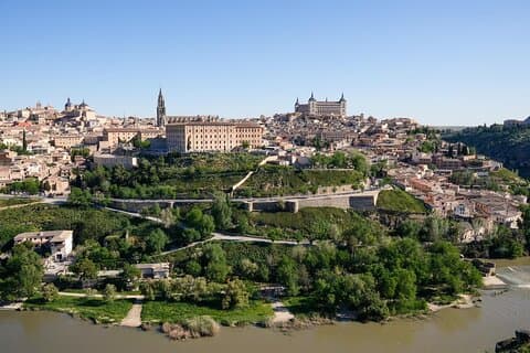 Excursión de medio día a Toledo con almuerzo opcional desde Madrid