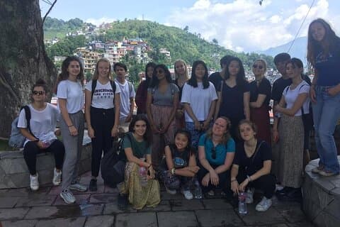 Tour de medio día por la ciudad de Pokhara con guía