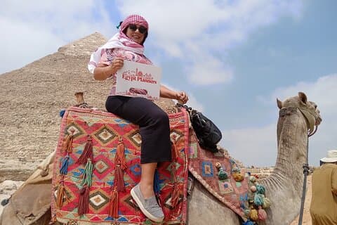 Private Giza Pyramids, Saqqara & Memphis Tour with Local Lunch