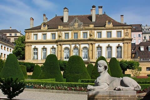 チューリッヒ発スイス時計製造の旅