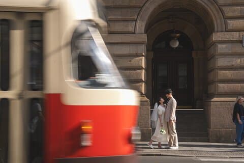 Privates Shooting-Erlebnis in Prag mit einem Fotografen