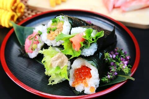 Nishinomiya Private Sushi Making Class & Sake Lesson