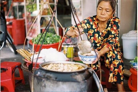 Autentiska Hue Street Food Tour med lokala kulinariska Expert