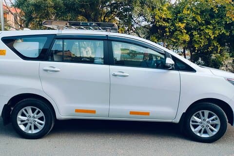 Delhi to Agra Private Transfer