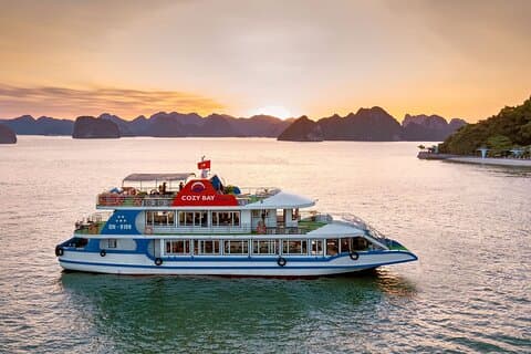 Cozy Luxury Halong Full-Day Trip with Buffet Lunch, Limousine Bus