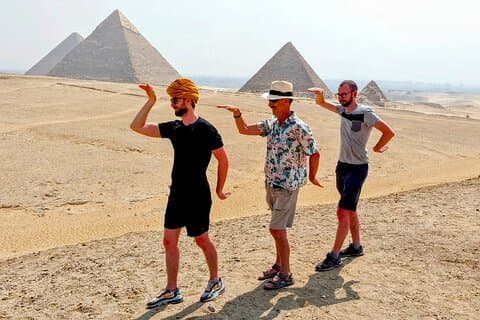 Privétour: piramides van Gizeh en Cairo Museum & Bazaar (alles inbegrepen)