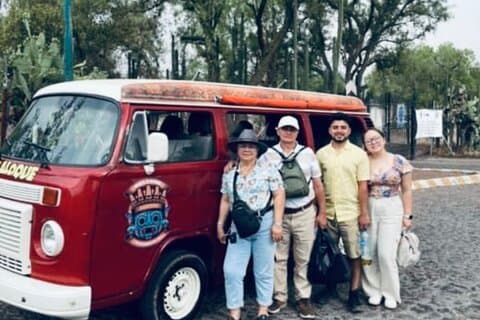 tour for large families with transport and workshops