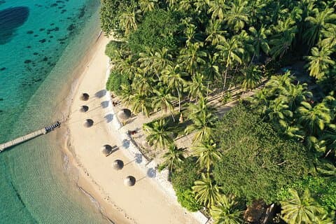 3D2N Luxury Resort & Island Hopping with Seaplane Transfer