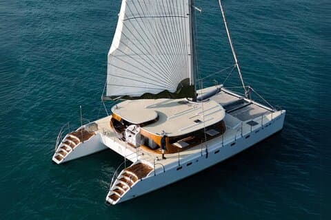 Desde Samui Koh Som Viaje al atardecer en catamarán de lujo