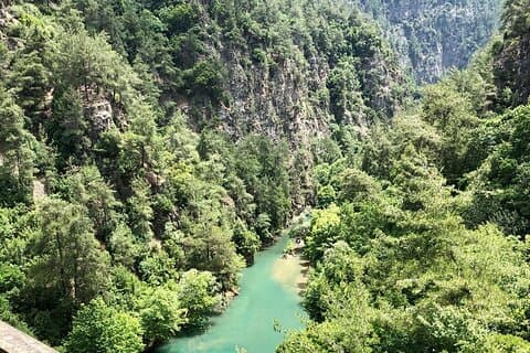 Excursiones de un día a pie y nadar en el lago Chouwen | Reserva Jabal Moussa