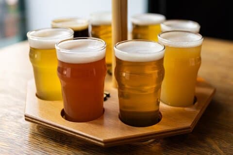 Degustación de cerveza en Praga: 8 tipos de cerveza checa incluidos