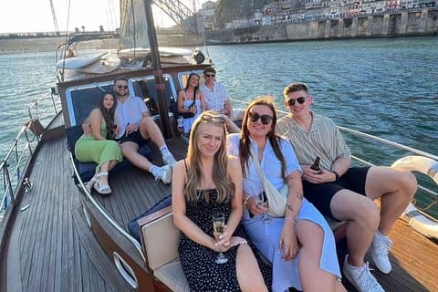 Porto: Tur på Douro-elven i en klassisk båt