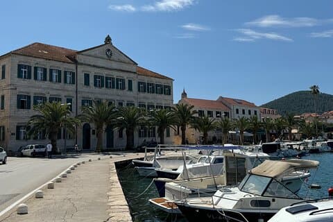 Private Tour durch Vela Luka: Vergangenheit und Gegenwart