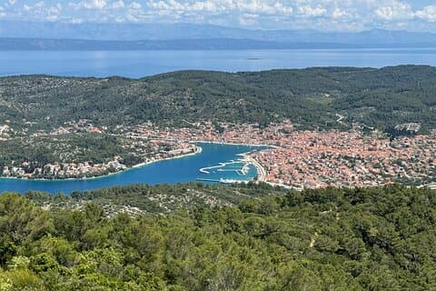 Hum Hill Escape: Malerische Wanderung und Picknick in Vela Luka