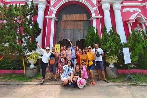 Atemberaubendes kulturelles Erlebnis in Villa Escudero