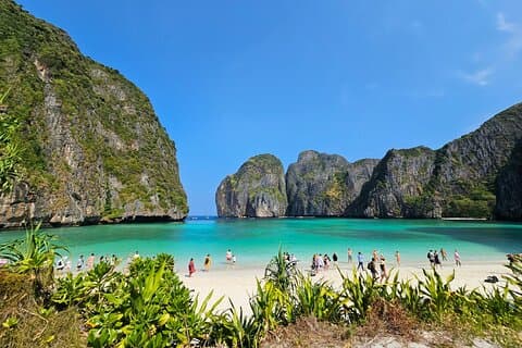 Full-Day Phi Phi Leh, Phi Phi Don, Bamboo island(By Speed Boat)
