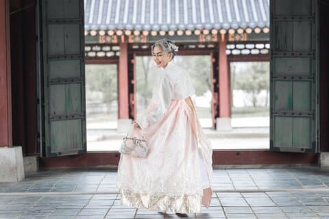 Private Hanbok-Fototour im Gyeongbokgung-Palast