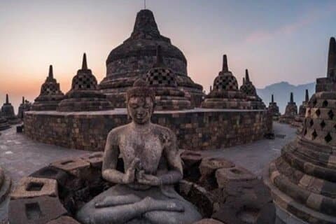 Borobudur en Prambanan privétour van een hele dag met paleisbezoek