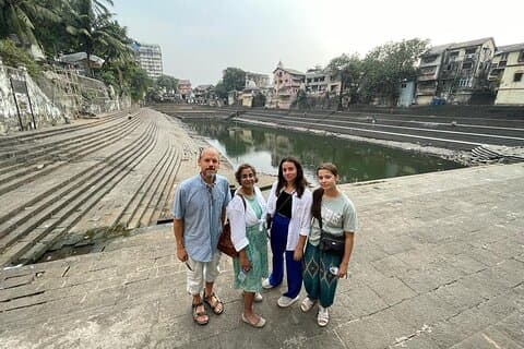 Mumbai Unseen: Local Train Ride And Sightseeing Tour