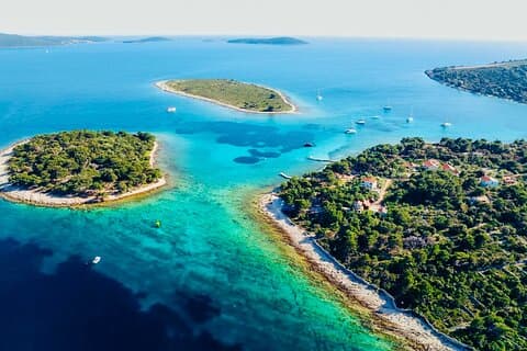 Private Half-Day Boat Tour from Split: Blue Lagoon & 2 Islands
