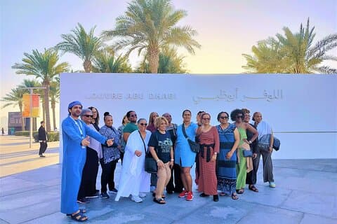 Abu Dhabi Tour med Louvren Museum : Kultur, konst och lyx på en dag