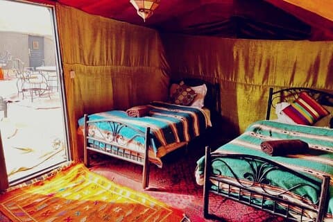 Il miglior glamping notturno a Merzouga Erg Chebbi