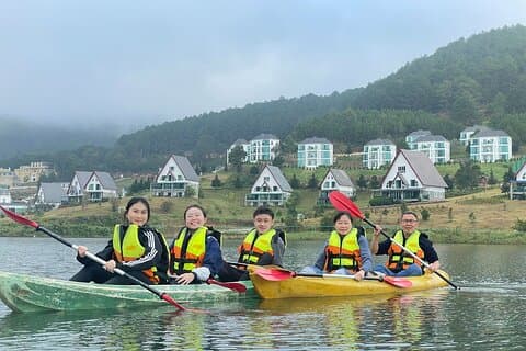Da Lat Adventure: Tuyen Lam Lake Kayaking and Private BBQ